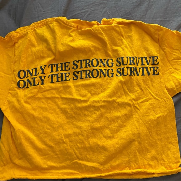 Crop-tops - Picture 2 of 5